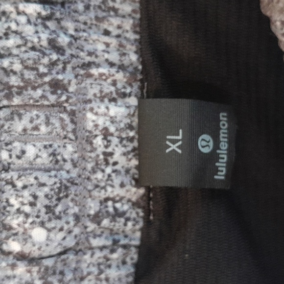 Lululemon Pace Breaker Short - Brand New! - Picture 2 of 10